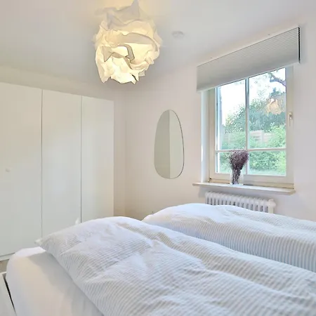 Bergstrasse 62 Bergstrasse 62 5 Tide Am Park * Timmendorfer Strand