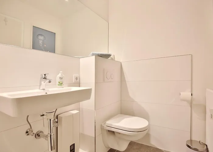 Bergstrasse 62 Bergstrasse 62 5 Tide Am Park * Timmendorfer Strand